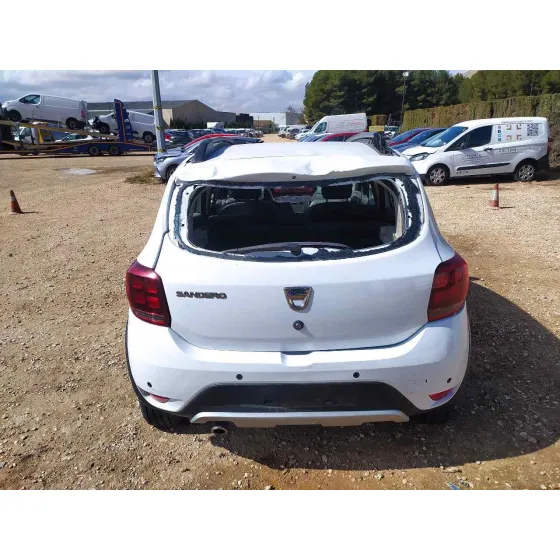 DACIA SANDERO '2020 STEPWAY ESSENTIAL BLANCO