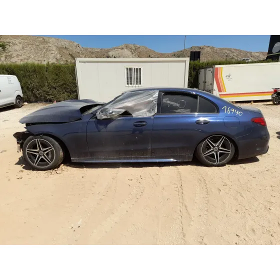 Mercedes-Benz CLASE C (W206) 22