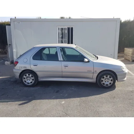 PEUGEOT 306 BERLINA 3/4/5 PUERTAS (S2) '2001 BOULEBARD GRIS