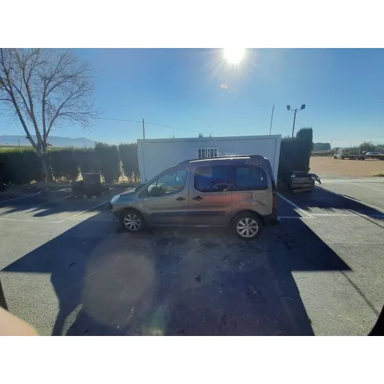 PEUGEOT PARTNER KOMBI '2016 OUTDOOR GRIS OSCURO