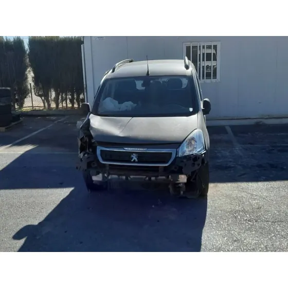 PEUGEOT PARTNER KOMBI '2016 OUTDOOR GRIS OSCURO