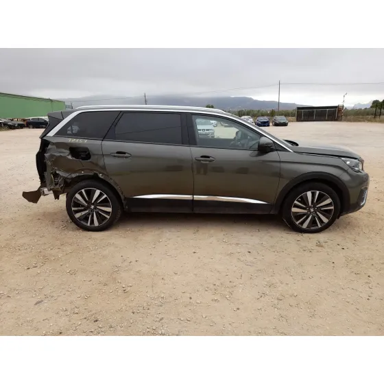 Peugeot 5008 II (MC_, MJ_, MR_, M4_) 2016