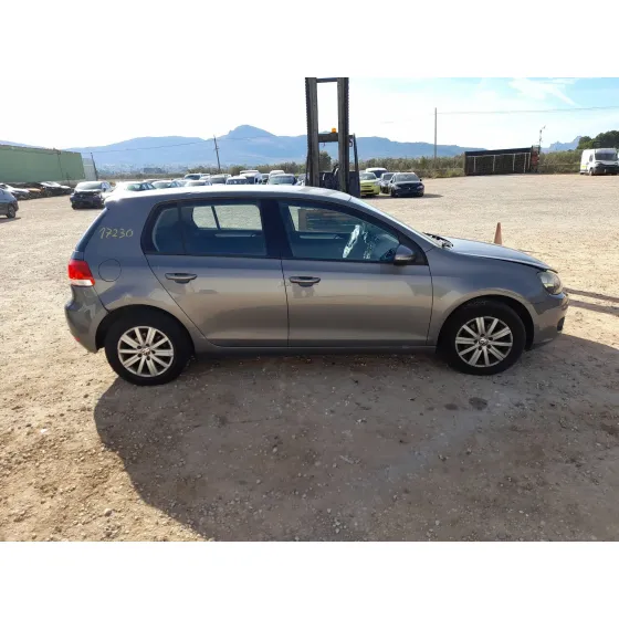 Volkswagen GOLF VI (5K1) 2009