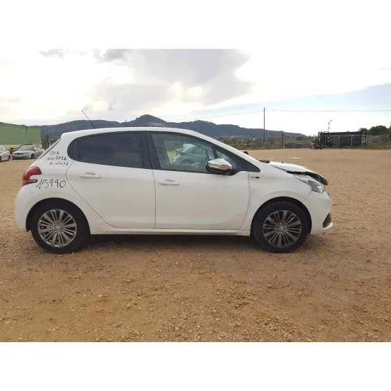 PEUGEOT 208 '2016 STYLE BLANCO