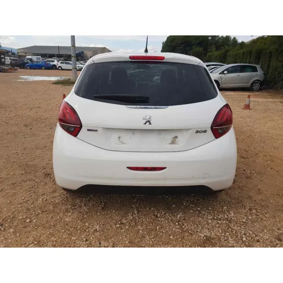 PEUGEOT 208 '2016 STYLE BLANCO
