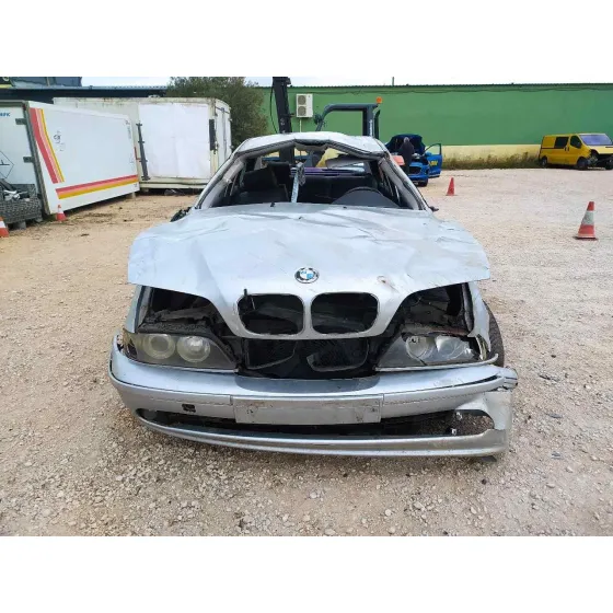 BMW SERIE 5 BERLINA (E39) '2003 520D EXCLUSIVE GRIS
