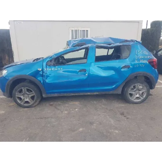 DACIA SANDERO '2018 BASIS AZUL