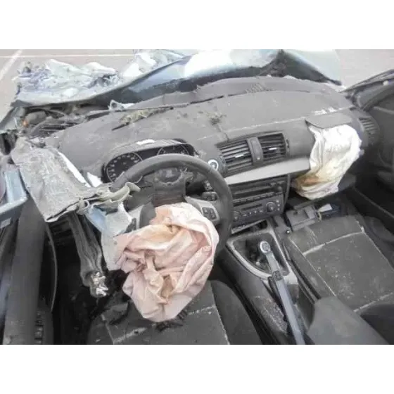 BMW SERIE 1 BERLINA (E81/E87) '2006 120D GRIS OSCURO