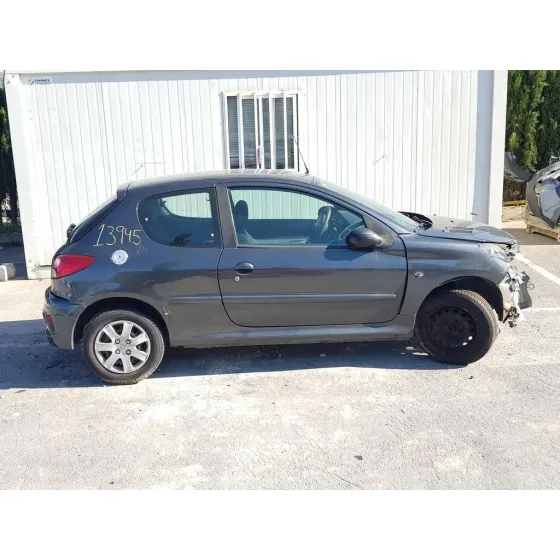 PEUGEOT 206+ '2011 BASICO GRIS
