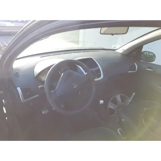 PEUGEOT 206+ '2011 BASICO GRIS