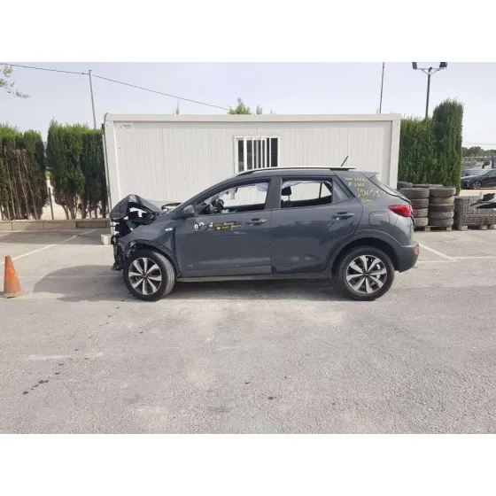 KIA STONIC (YBCUV) '2021 HYBRID GRIS OSCURO