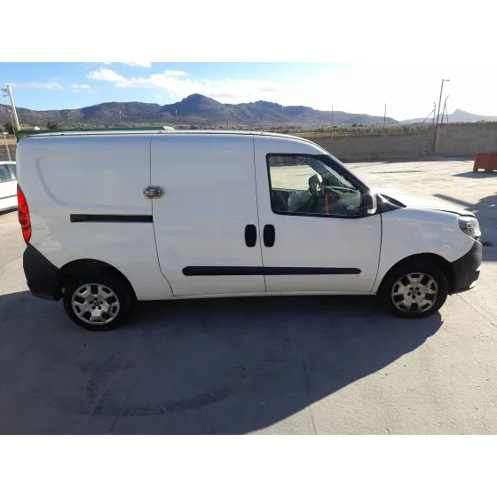 Fiat DOBLO CARGO (263_) 2010