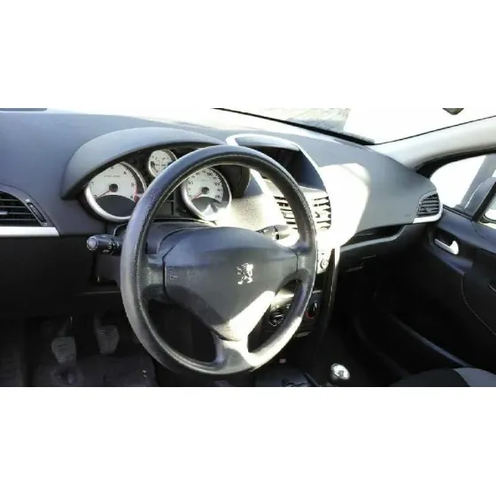 PEUGEOT 207 '2007 CONFORT NEGRO