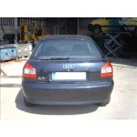 AUDI A3 (8L) AUDI A3 (8L) '2000 1.6 AMBIENTE AZUL 2000