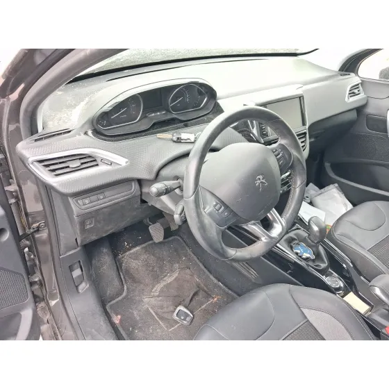 Peugeot 2008 I (CU_) 2015