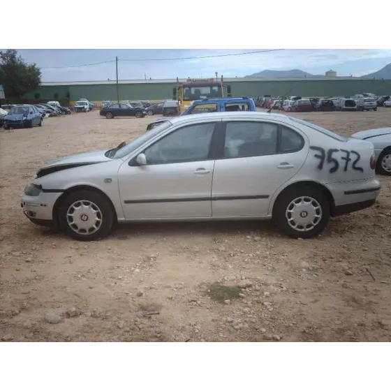 SEAT TOLEDO (1M2) '2000 SELECT GRIS