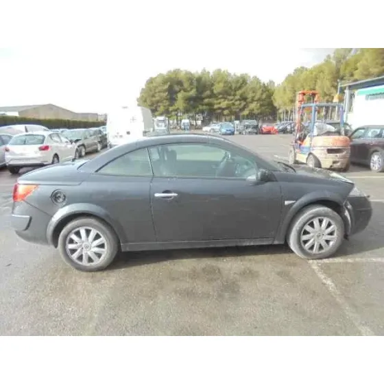 RENAULT MEGANE II COUPE/CABRIO '2006 AUTHENTIQUE GIRS OSCURO