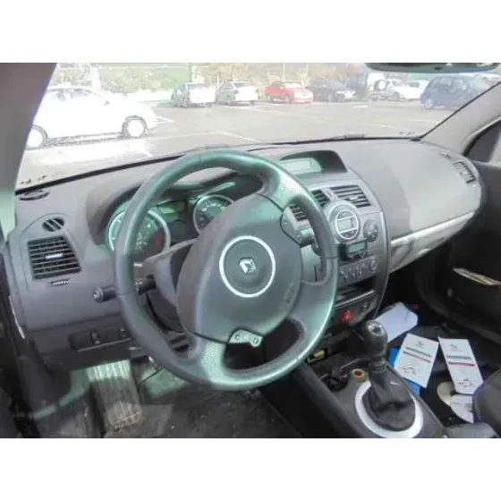 RENAULT MEGANE II COUPE/CABRIO '2006 AUTHENTIQUE GIRS OSCURO