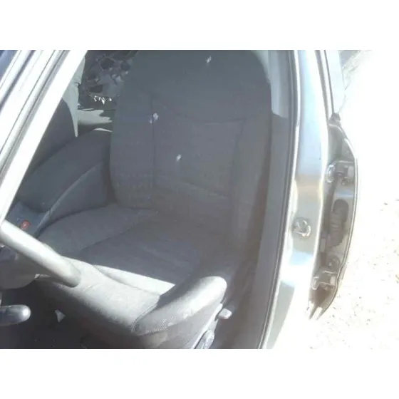 RENAULT LAGUNA II (BG0) '2005 CONFORT DYNAMIQUE VERDE