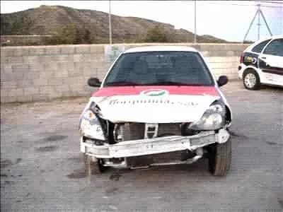 RENAULT CLIO II FASE II (B/CB0) RENAULT CLIO II FASE II (B/CB0) '2003 1.5 DCI DIESEL BLANCO 2001