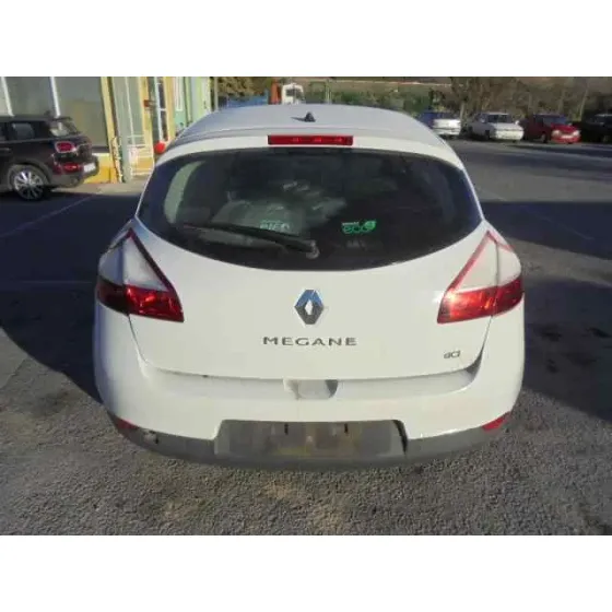 RENAULT MEGANE III BERLINA 5 P '2012 BUSINESS BLANCO