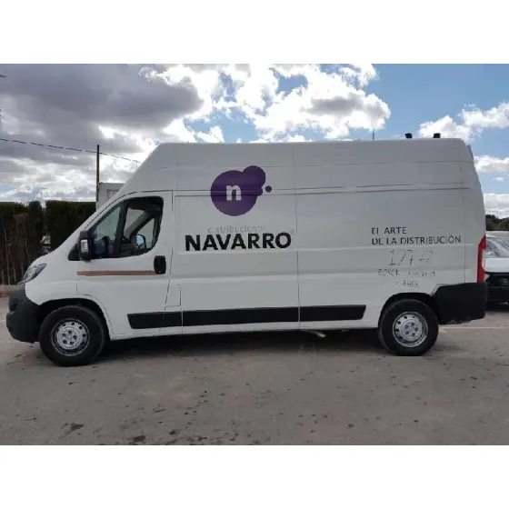 PEUGEOT BOXER CAJA CERRADA '2019 335 L3 BLUEHDI 130 CARGO EDITION MIT LADEBORDWAND BLANCO