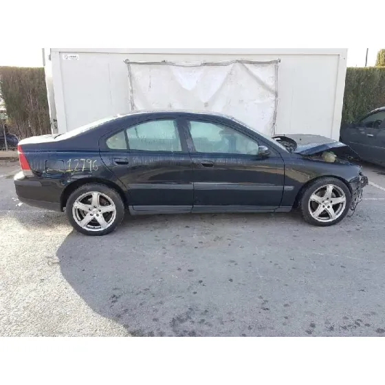 VOLVO S60 BERLINA '2004 2.4 D NEGRO