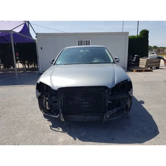 AUDI A4 BERLINA (8E) '2006 1.8 T GRIS
