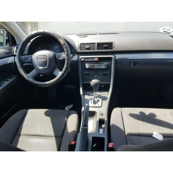 AUDI A4 BERLINA (8E) '2006 1.8 T GRIS