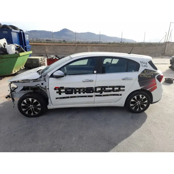 Fiat TIPO HATCHBACK (356_, 357_) 2016