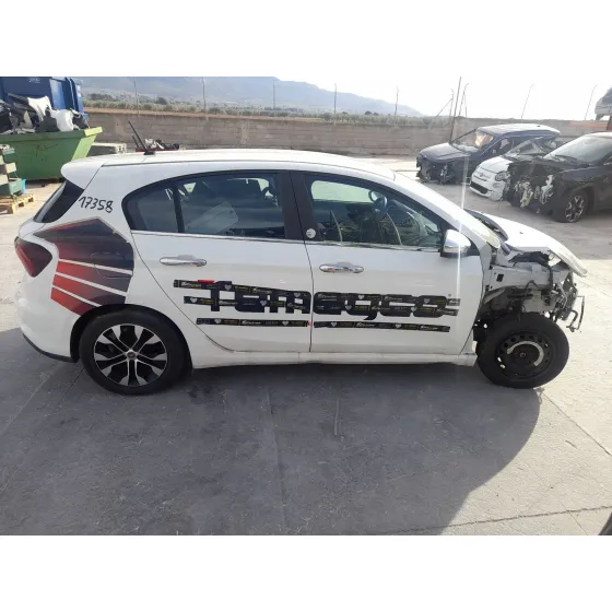 Fiat TIPO HATCHBACK (356_, 357_) 2016