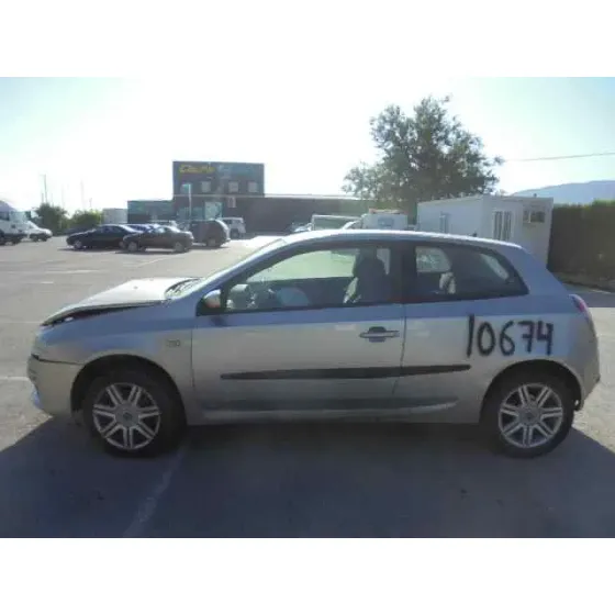 FIAT STILO (192) '2002 1.9 JTD / 1.9 JTD 115 ACTIVE GRIS