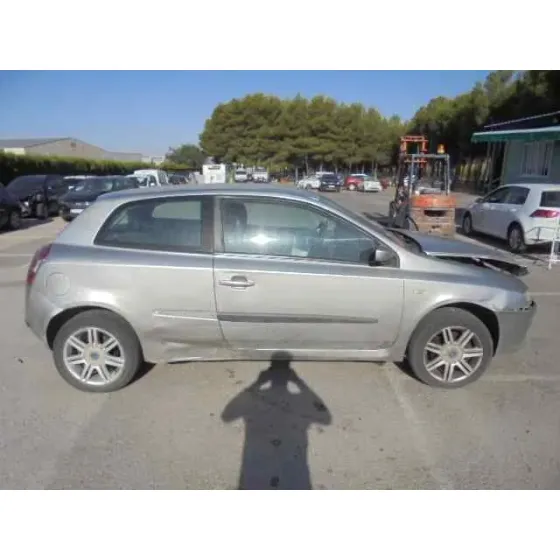 FIAT STILO (192) '2002 1.9 JTD / 1.9 JTD 115 ACTIVE GRIS