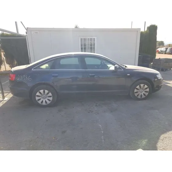 AUDI A6 BERLINA (4F2) '2006 2.0 TDI GRIS OSCURO