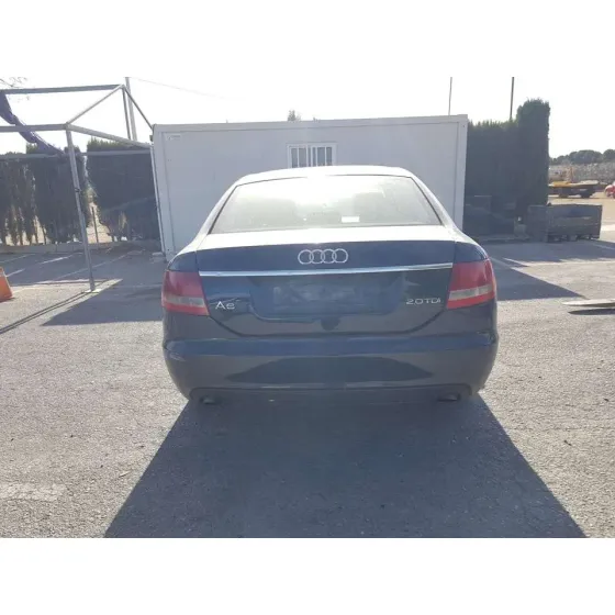 AUDI A6 BERLINA (4F2) '2006 2.0 TDI GRIS OSCURO