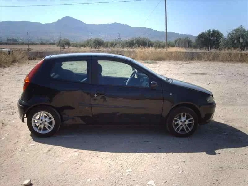 FIAT PUNTO BERLINA (188) '1999 1.2 16V ELX NEGRO