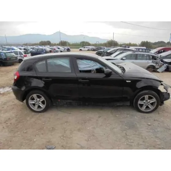 BMW SERIE 1 BERLINA (E81/E87) '2006 118D NEGRO