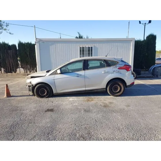FORD FOCUS LIM. '2017 TREND GRIS