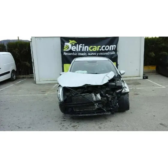 KIA CEE'D '2016 TECH GRIS PLATA