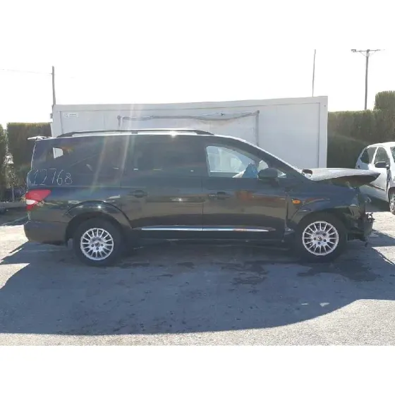 SSANGYONG RODIUS '2007 XDI NEGRO