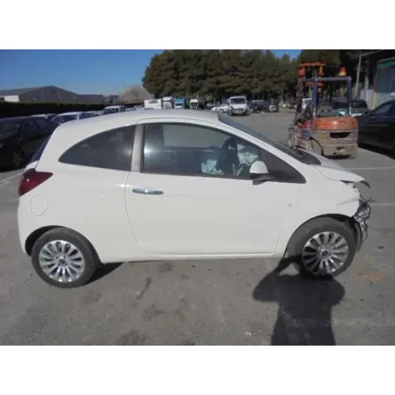 FORD KA (CCU) '2014 TITANIUM BLANCO