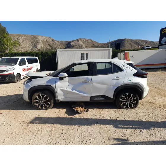 Toyota YARIS CROSS (MXP_) 2020