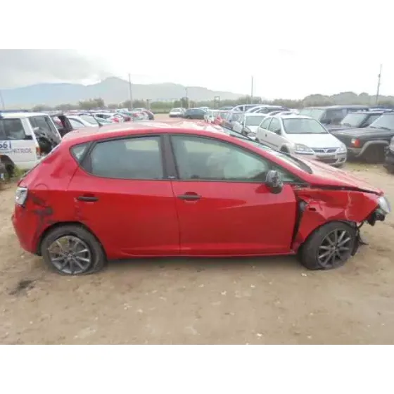 SEAT IBIZA (6J5) '2015 REFERENCE ROJO
