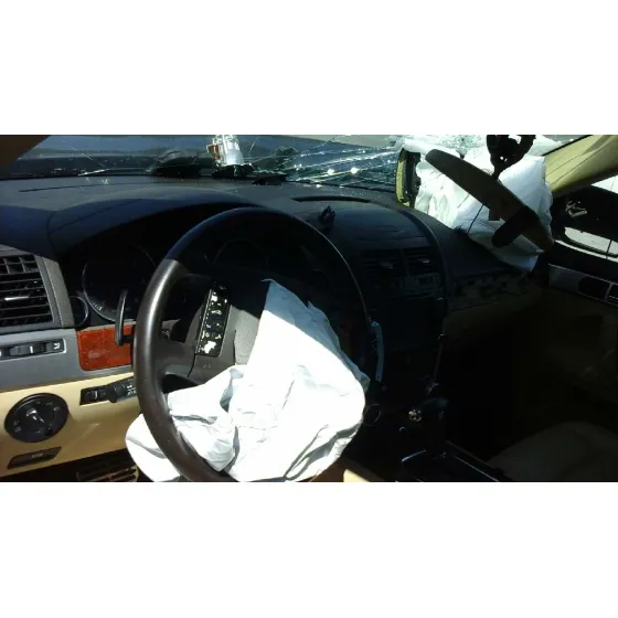 VOLKSWAGEN TOUAREG (7LA) '2004 TDI V10 AZUL