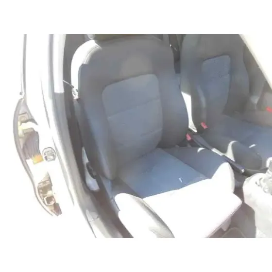 SEAT LEON (1M1) '2005 STELLA BLANCO