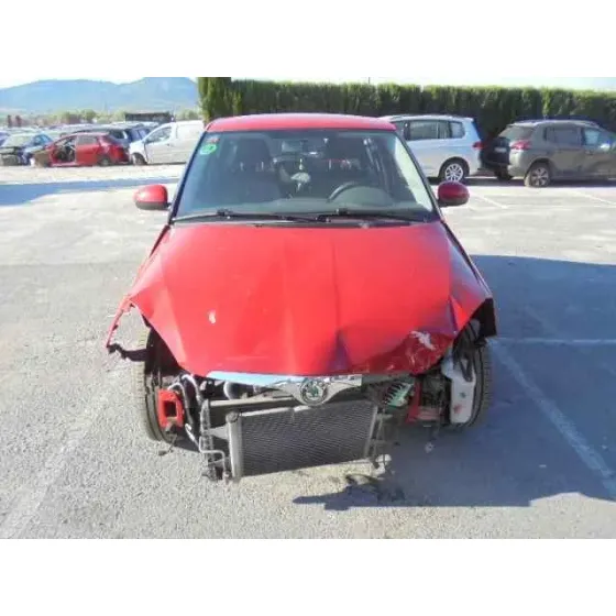 SKODA FABIA (5J2 ) '2010 ACTIVE ROJO