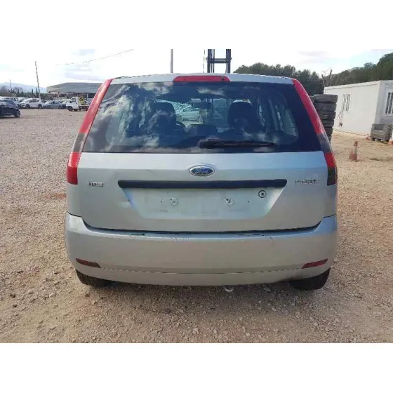 FORD FIESTA (CBK) '2004 TREND GRIS
