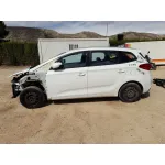 Kia CARENS IV 2013