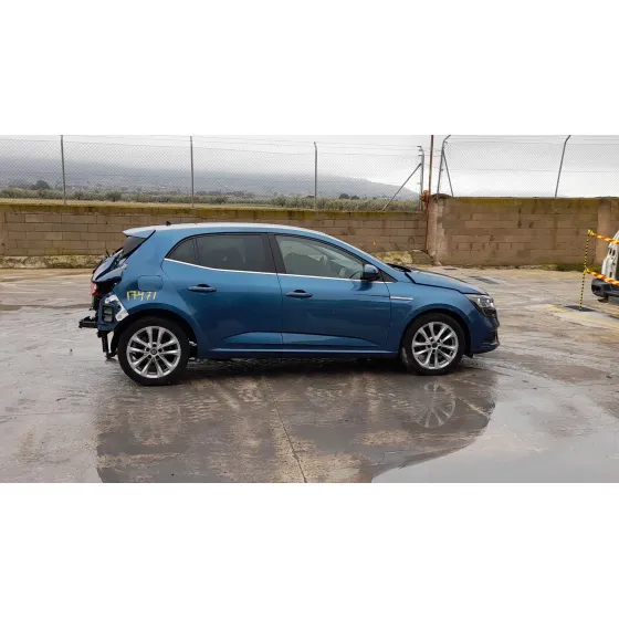 Renault MEGANE IV HATCHBACK (B9A/M/N_) 2015