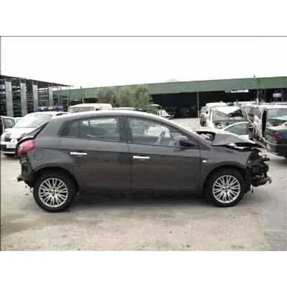 FIAT BRAVO (198) '2007 1.9 EMOTION MULTIJET NEGRO